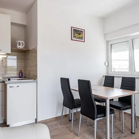 Apartment Lasic *